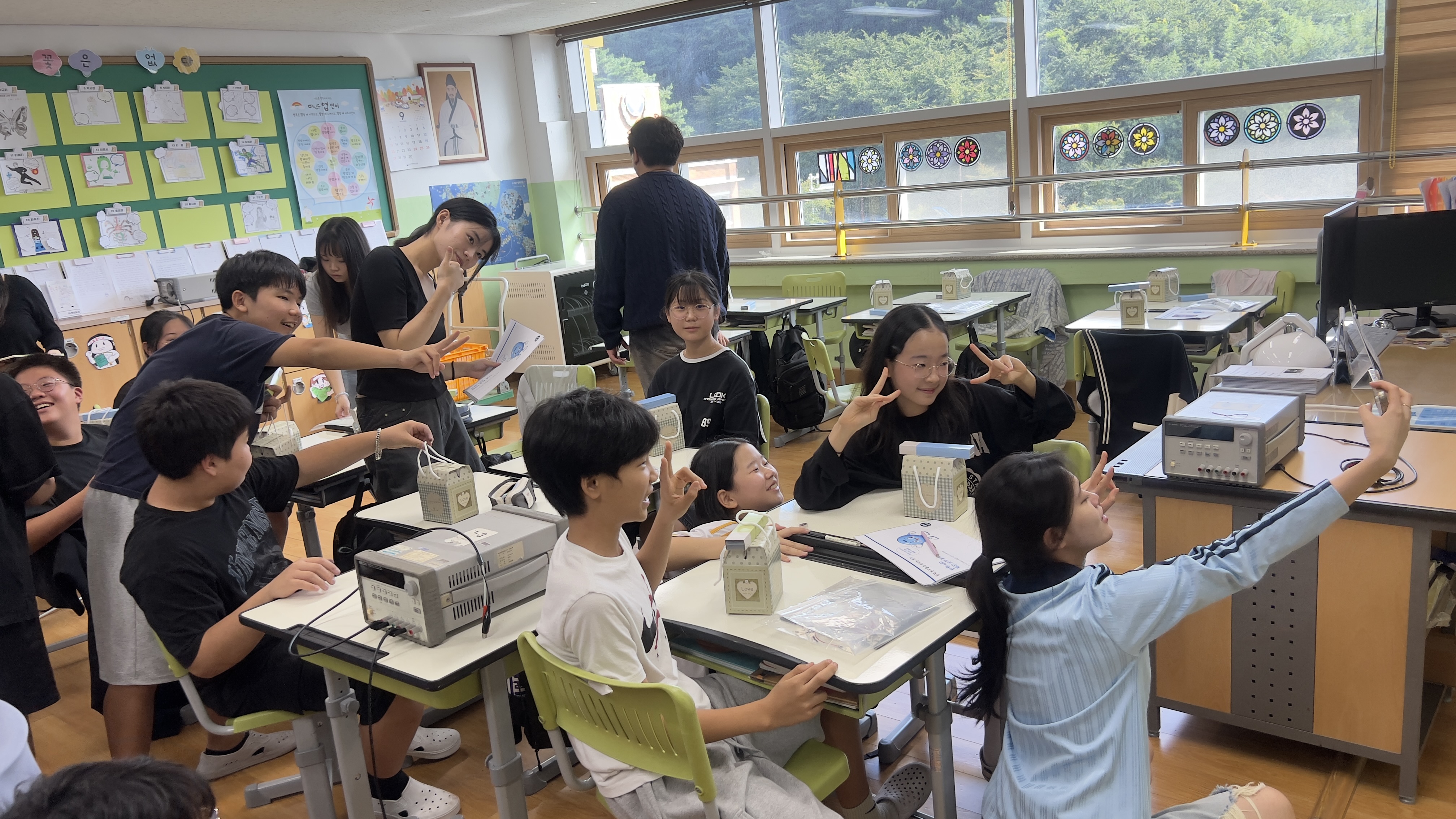 비전나래 동아리 진로체험 활동 진행 후기 사진_경포초등학교(260918) 대표이미지