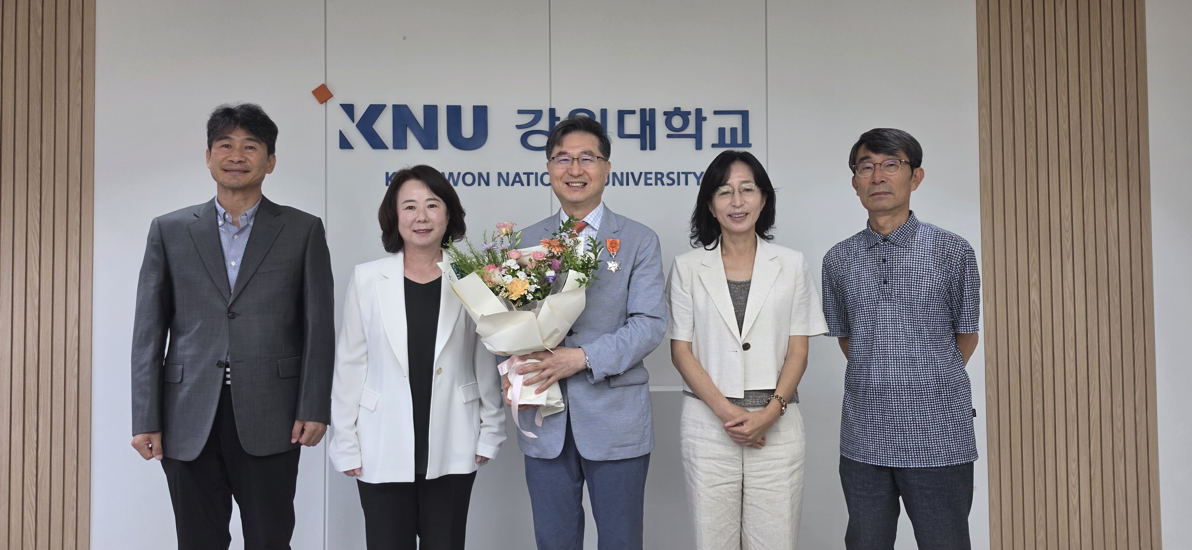 박철원 교수님 퇴직 및 근정포상 전수식 대표이미지